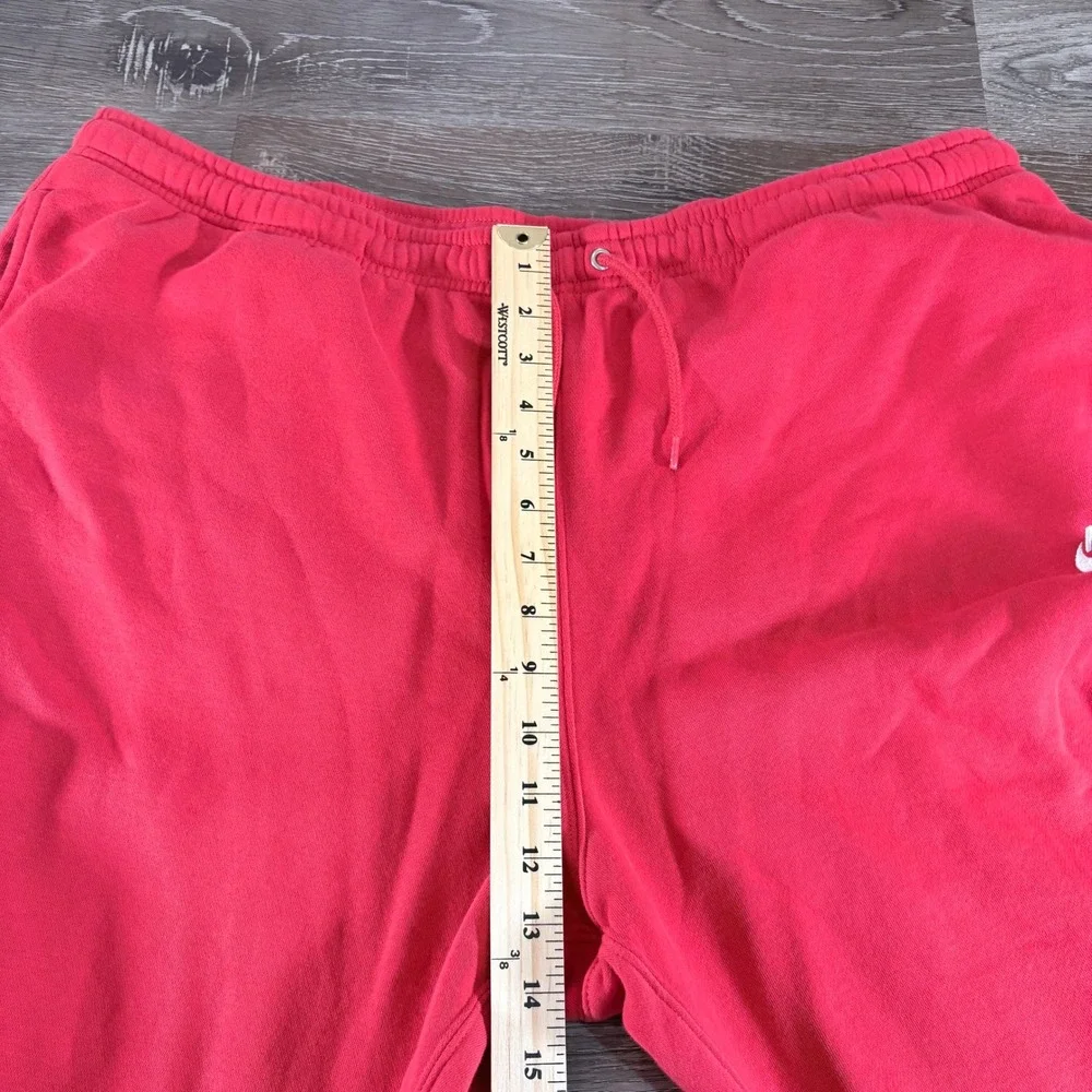 Nike Men's Club Joggers Red‎ Size XXL Nike Swoosh Embroidered *READ*
